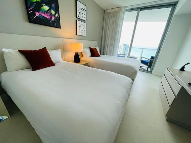Stay At The Top With Amazing Views By Rent4Us Hollywood Exteriör bild