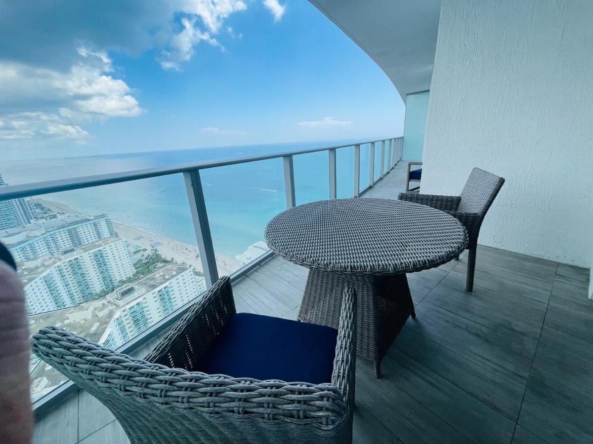 Stay At The Top With Amazing Views By Rent4Us Hollywood Exteriör bild