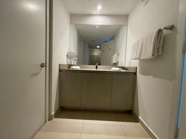 Stay At The Top With Amazing Views By Rent4Us Hollywood Exteriör bild