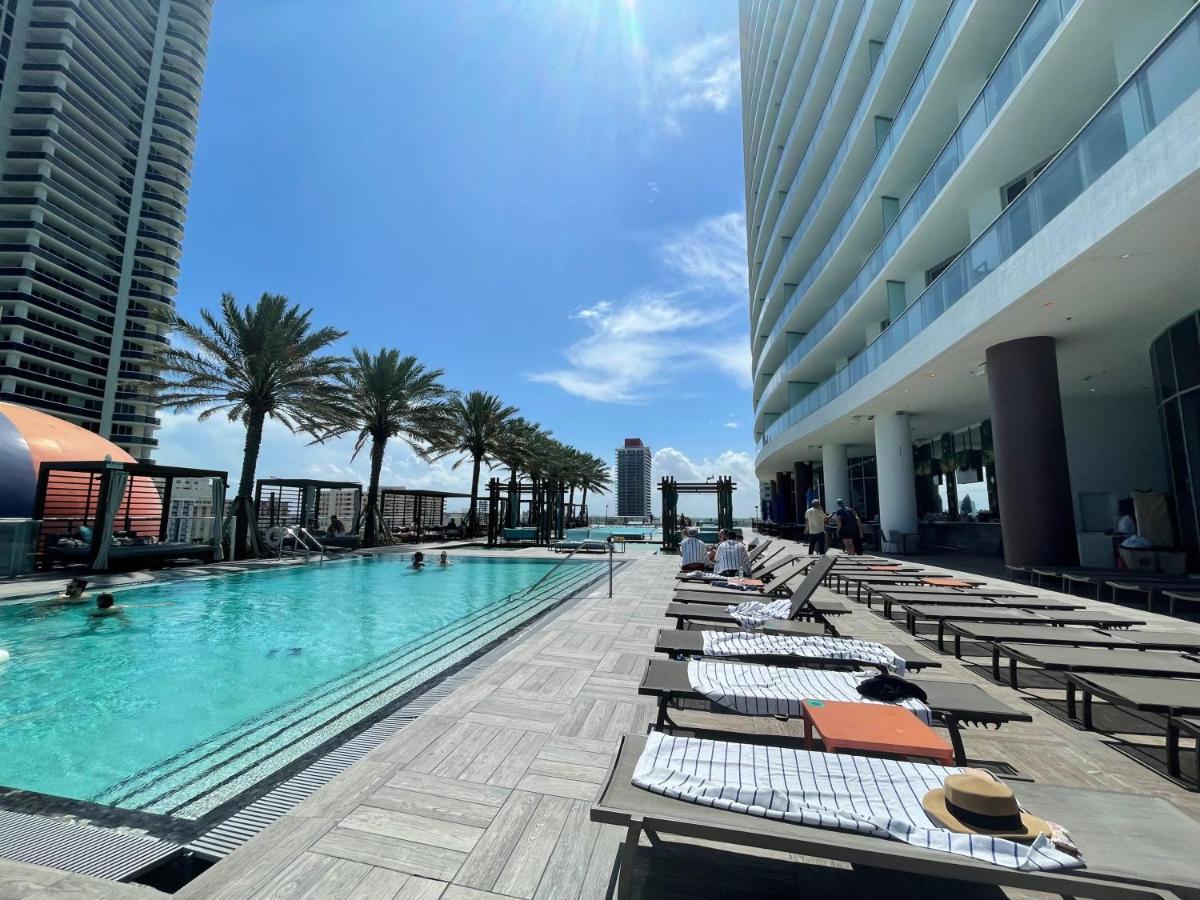 Stay At The Top With Amazing Views By Rent4Us Hollywood Exteriör bild